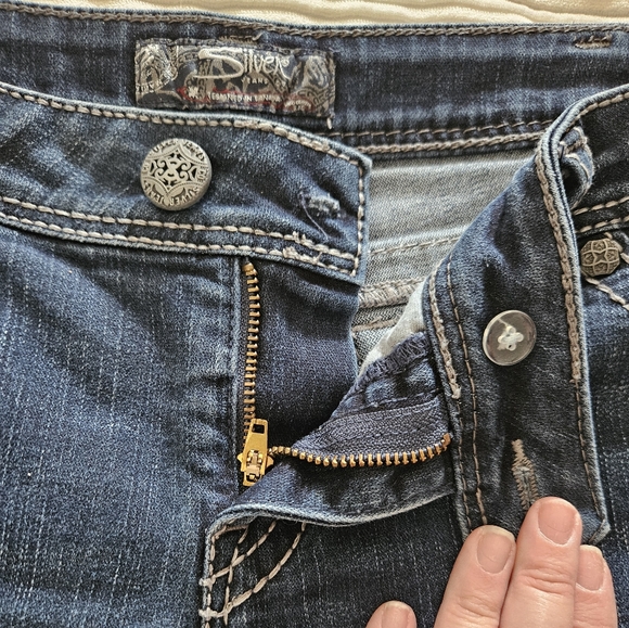 Silver Women's Blue Denim Shorts Size 33 Marti - Picture 4 of 16